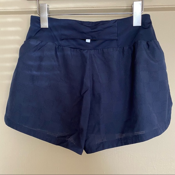 Nike Dri-Fit running shorts - Picture 3 of 6